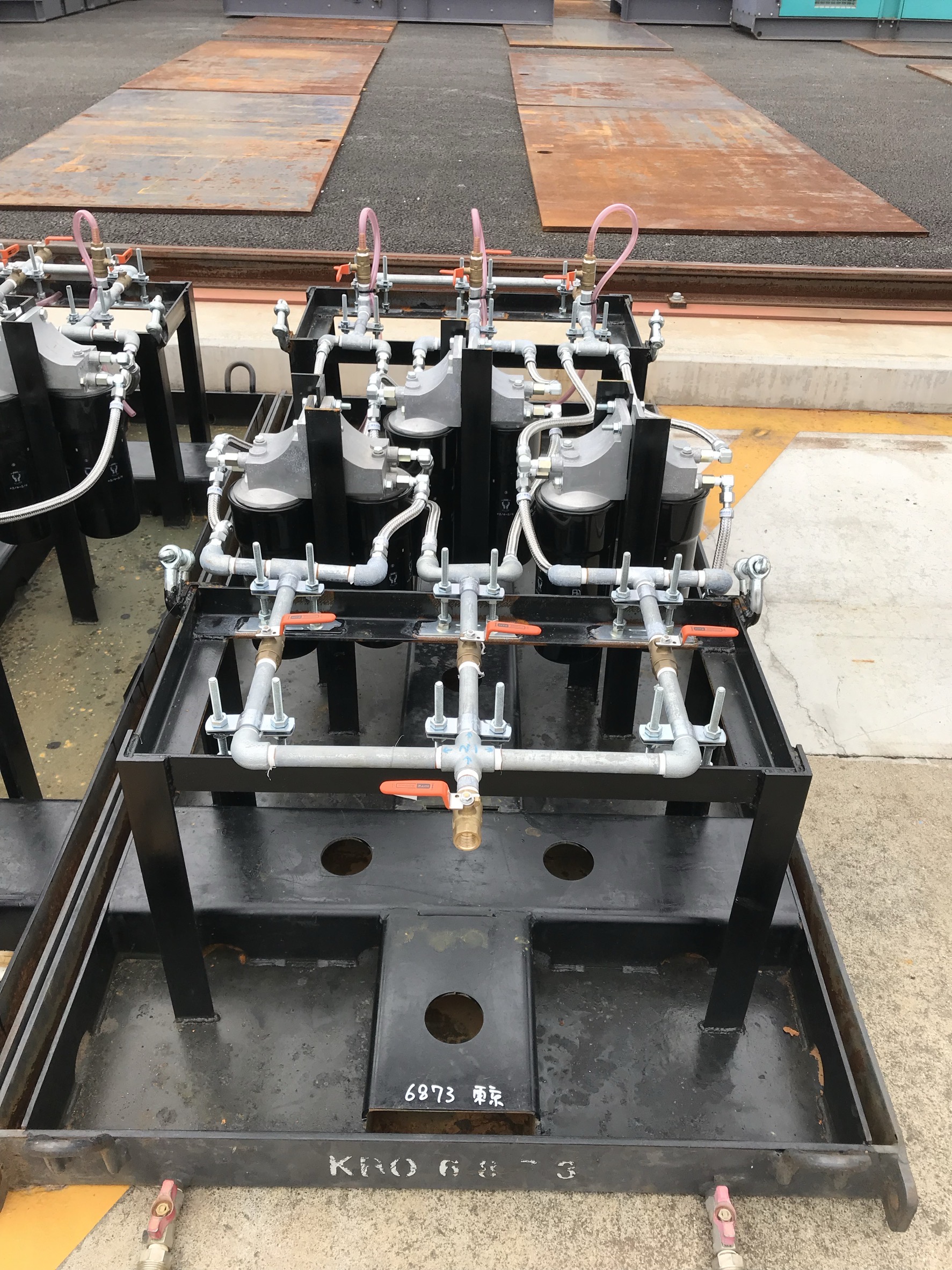 外部燃料フィルターユニットの設置例（発電機外側）